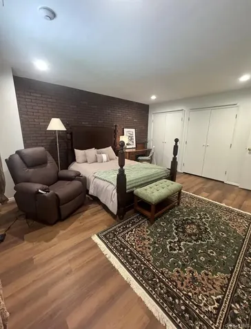 83 Foxwood Drive Jericho NY 11753