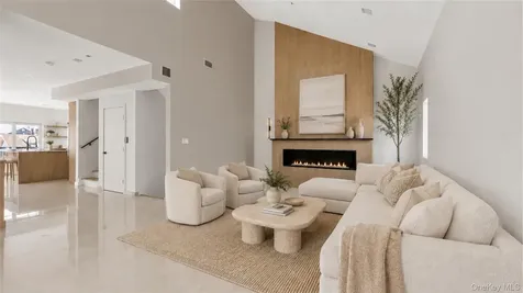 18 New Hampshire Street Long Beach NY 11561