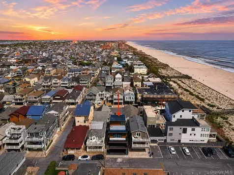 18 New Hampshire Street Long Beach NY 11561
