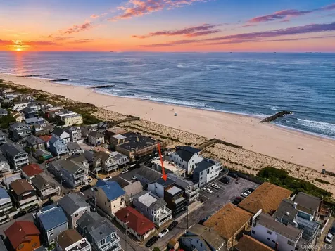 18 New Hampshire Street Long Beach NY 11561