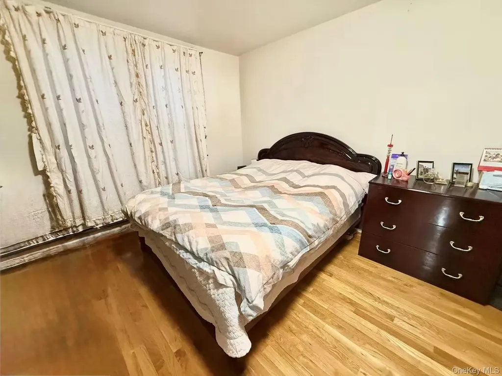 138-70 Elder Avenue Flushing NY 11355