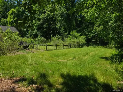 248 N Highland Avenue Chestnut Ridge NY 10965
