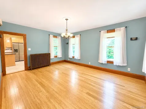 248 N Highland Avenue Chestnut Ridge NY 10965