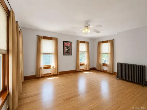 248 N Highland Avenue Chestnut Ridge NY 10965