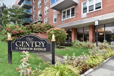 21 Fairview Avenue Tuckahoe NY 10707