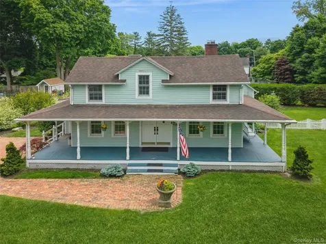 29 Three Sisters Road Saint James NY 11780