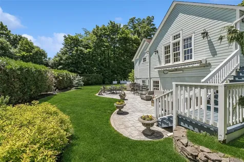 29 Three Sisters Road Saint James NY 11780