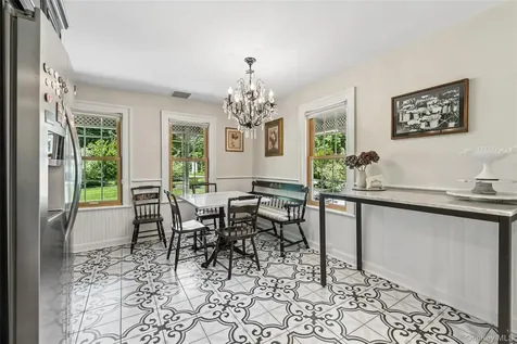29 Three Sisters Road Saint James NY 11780