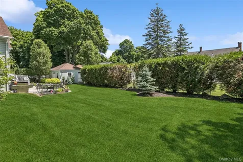 29 Three Sisters Road Saint James NY 11780