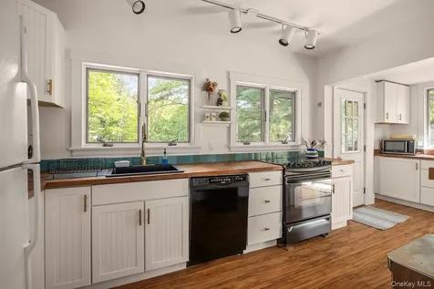 608 Lake Road Pine Plains NY 12567