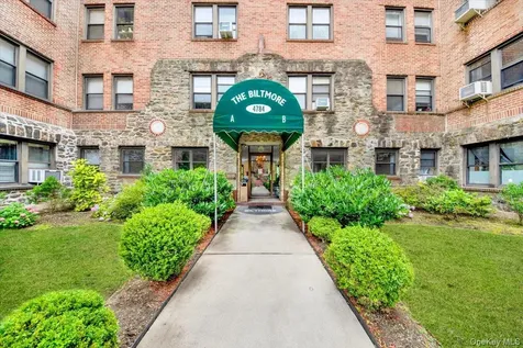 4784 Boston Post Road Pelham NY 10803