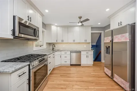 233 Walnut Street Massapequa Park NY 11762