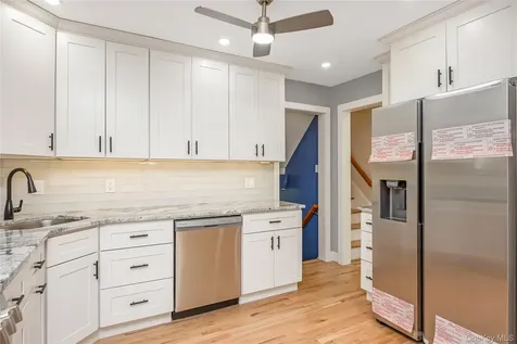 233 Walnut Street Massapequa Park NY 11762