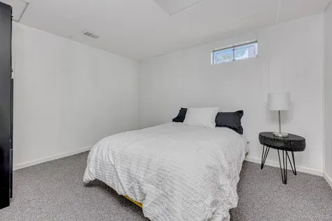 20 Dolphin Road New City NY 10956