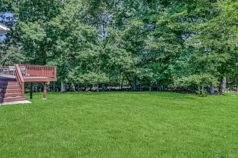20 Dolphin Road New City NY 10956