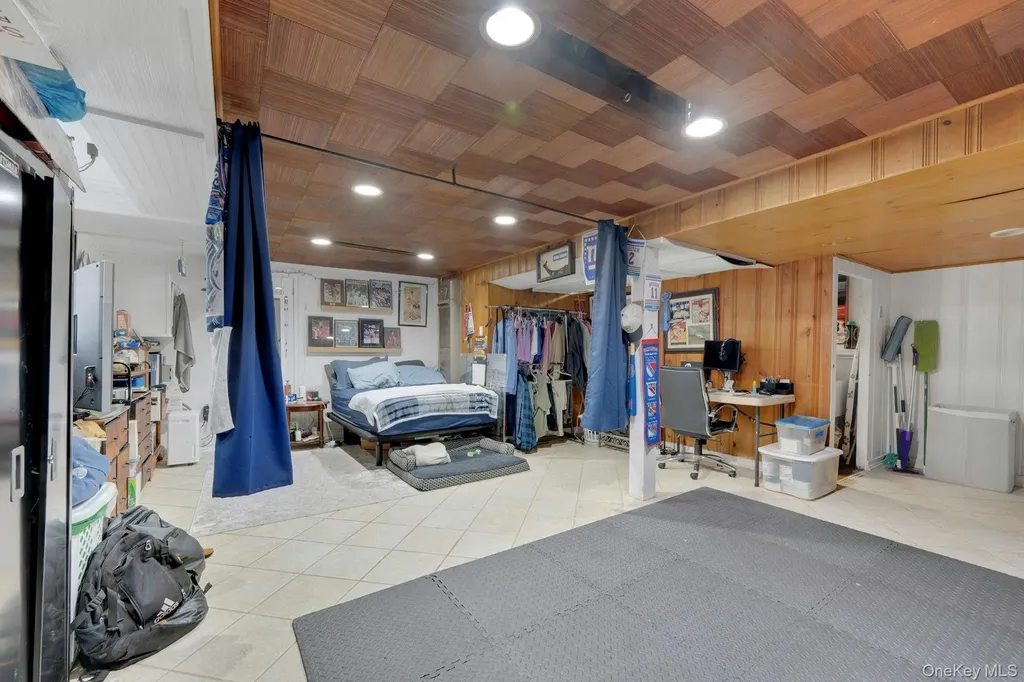 29 Deerfield Avenue Eastchester NY 10709