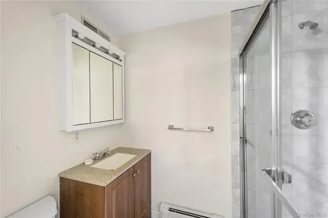 39 Clifford Place Harrison NY 10528