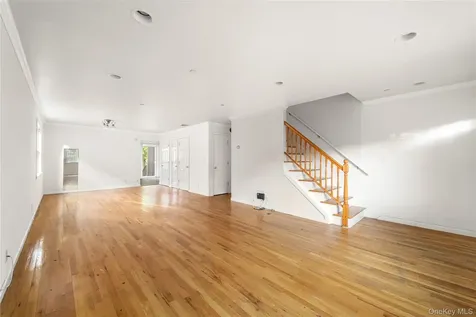 39 Clifford Place Harrison NY 10528