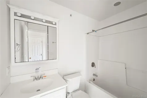 39 Clifford Place Harrison NY 10528