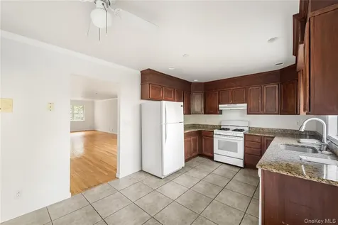 39 Clifford Place Harrison NY 10528