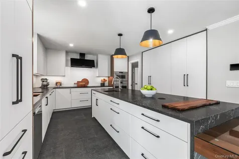 19 John Jay Place Rye NY 10580
