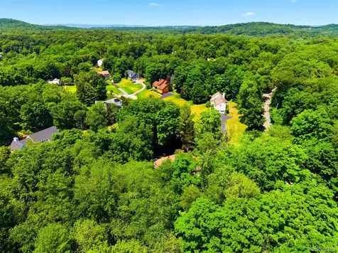 370 Furnace Dock Road Cortlandt Manor NY 10567