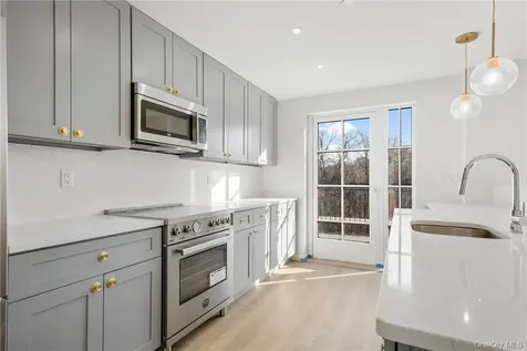 139 Fifth Avenue Pelham NY 10803