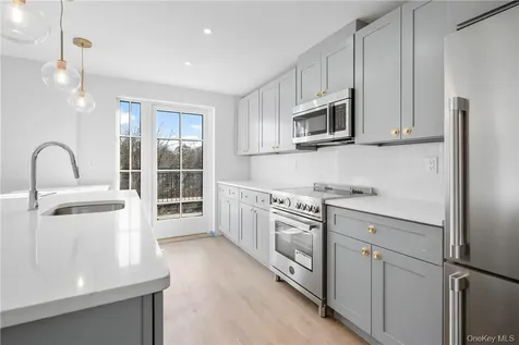 139 Fifth Avenue Pelham NY 10803