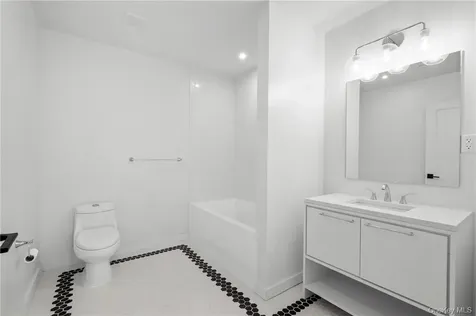 139 Fifth Avenue Pelham NY 10803