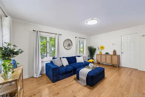 238 Tomahawk Street Yorktown Heights NY 10598