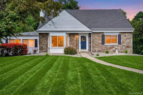 194 Wilbur Boulevard Poughkeepsie NY 12603