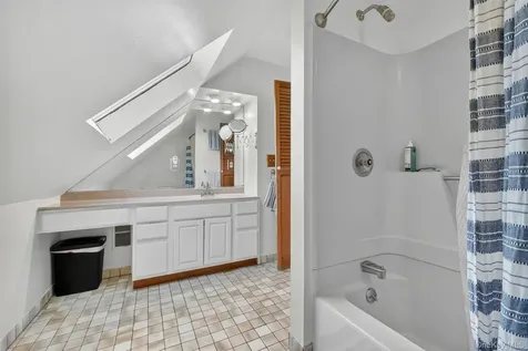 194 Wilbur Boulevard Poughkeepsie NY 12603