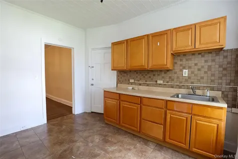 141 Saint James Street Kingston NY 12401