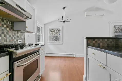 392 Main Street Cold Spring NY 10516