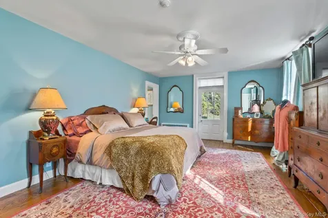 8 Stonegate Lane Old Brookville NY 11545