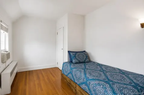 463 Beach Avenue Mamaroneck NY 10543