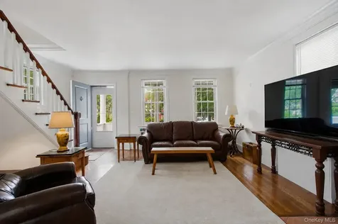 463 Beach Avenue Mamaroneck NY 10543