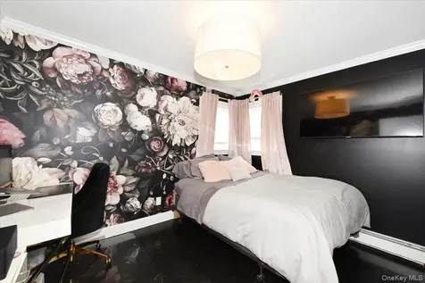 383 Violet Street Massapequa Park NY 11762