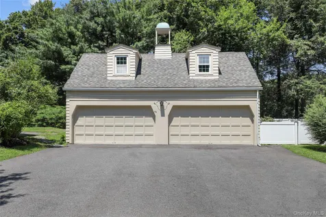 9 Oregon Road Bedford Corners NY 10549