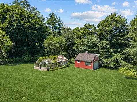 9 Oregon Road Bedford Corners NY 10549