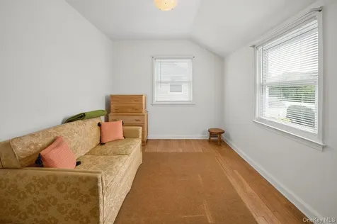 21 Hayes Drive Eastchester NY 10709