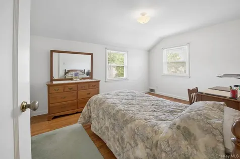 21 Hayes Drive Eastchester NY 10709