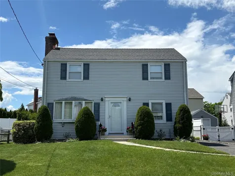 21 Hayes Drive Eastchester NY 10709