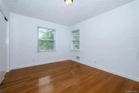 25 Crosshill Road Hartsdale NY 10530