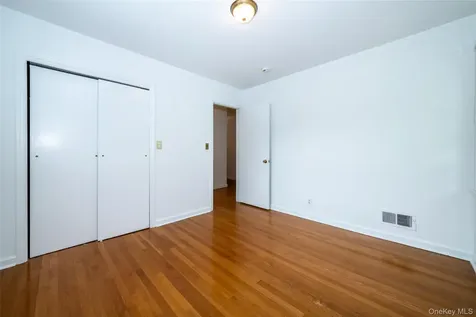 25 Crosshill Road Hartsdale NY 10530
