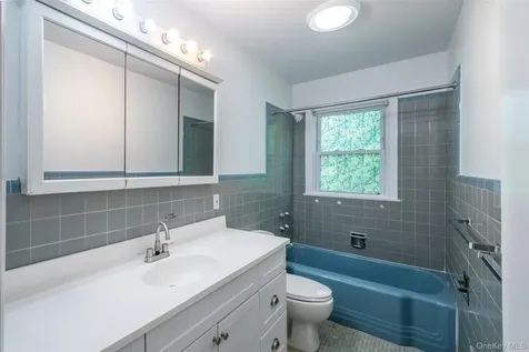 25 Crosshill Road Hartsdale NY 10530