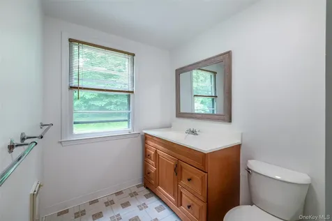 25 Crosshill Road Hartsdale NY 10530