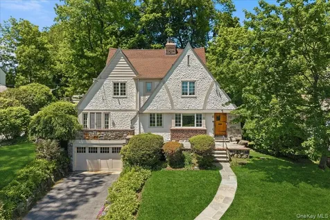 311 Lyncroft Road New Rochelle NY 10804