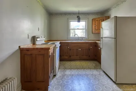 79 S Parsonage Street Rhinebeck NY 12572