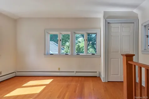 79 S Parsonage Street Rhinebeck NY 12572